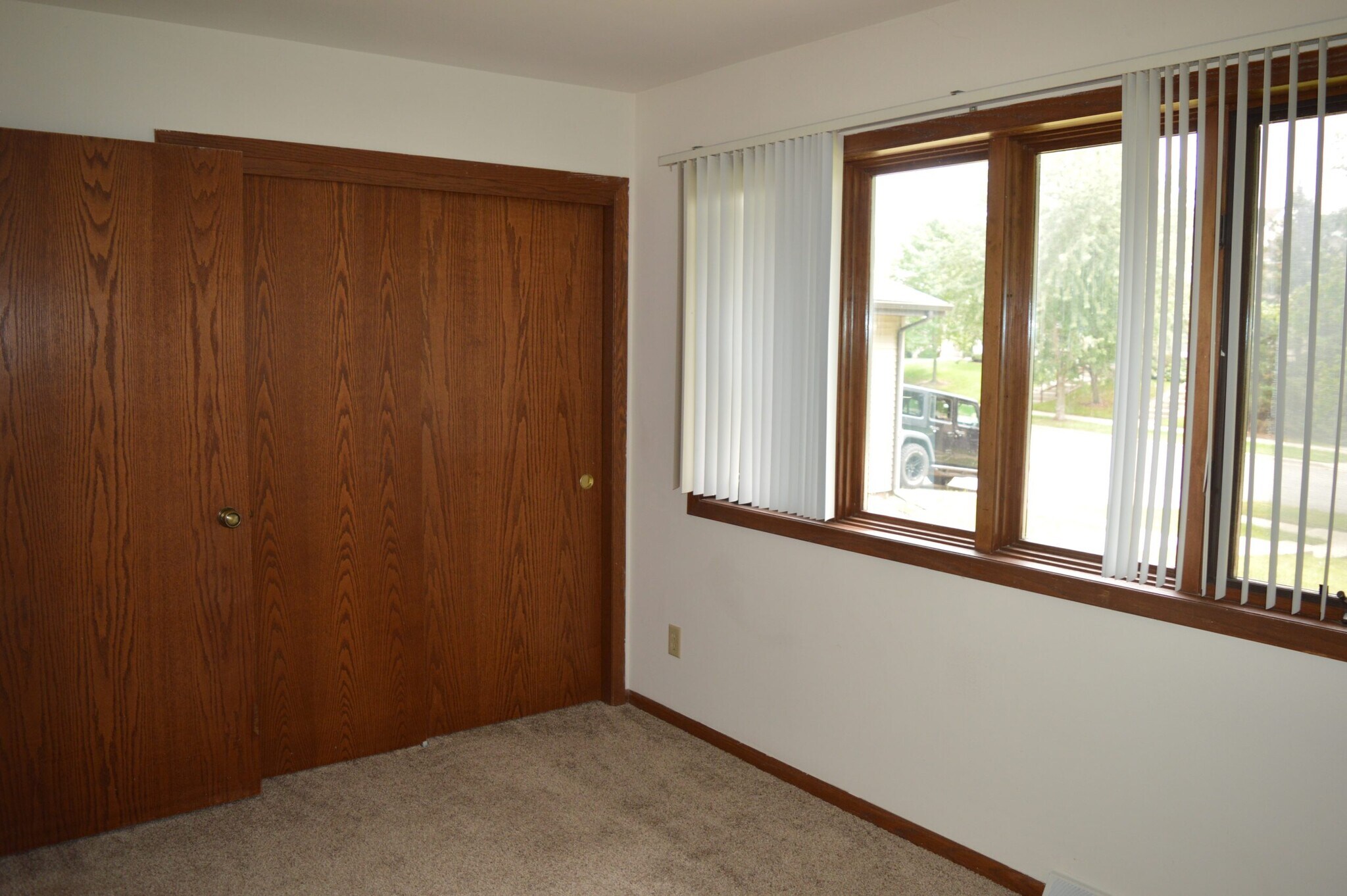 Building Photo - 6938 Chester Dr
