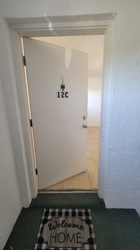 Building Photo - 7035 Cedarhurst Dr