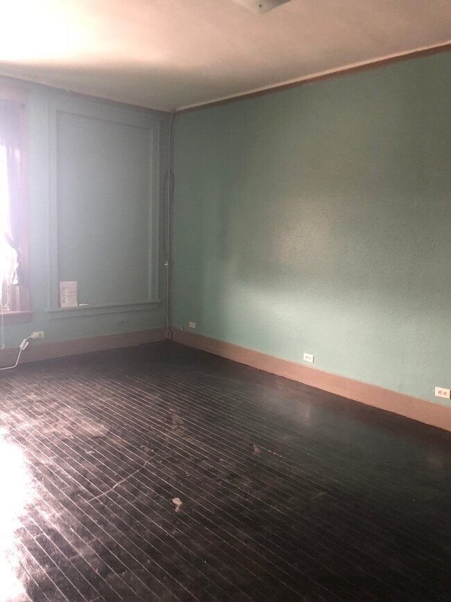 Building Photo - 3rd and Main