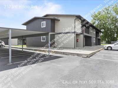 Building Photo - 2373 Hood Ave