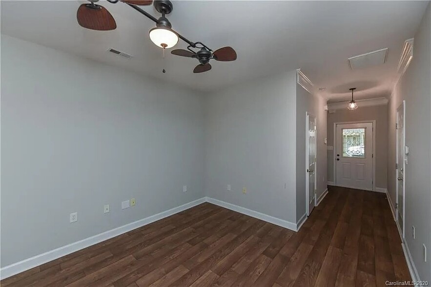 Building Photo - 5915 Pisgah Way