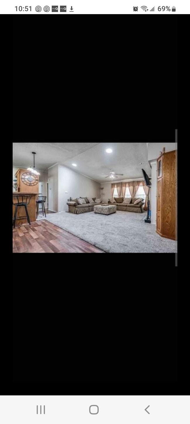 Building Photo - 9455 Tranquil Acres Rd