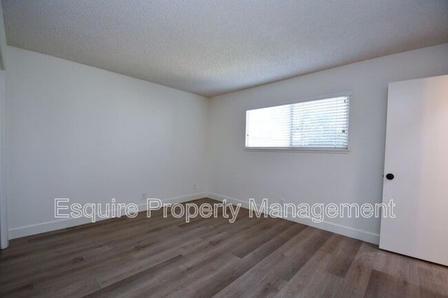 Building Photo - 1709 Ciprian Ave