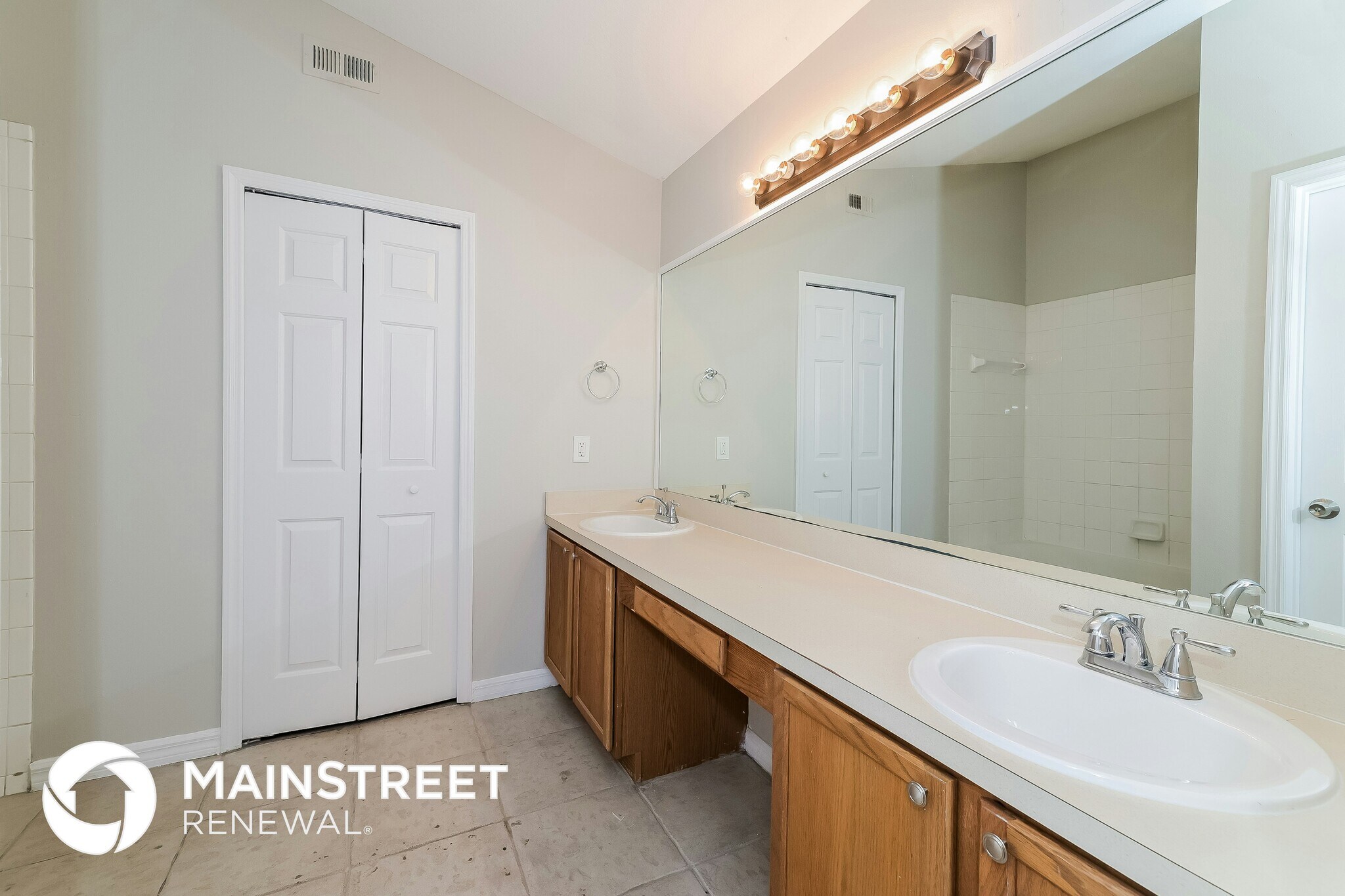 Building Photo - 417 Peppermill Cir