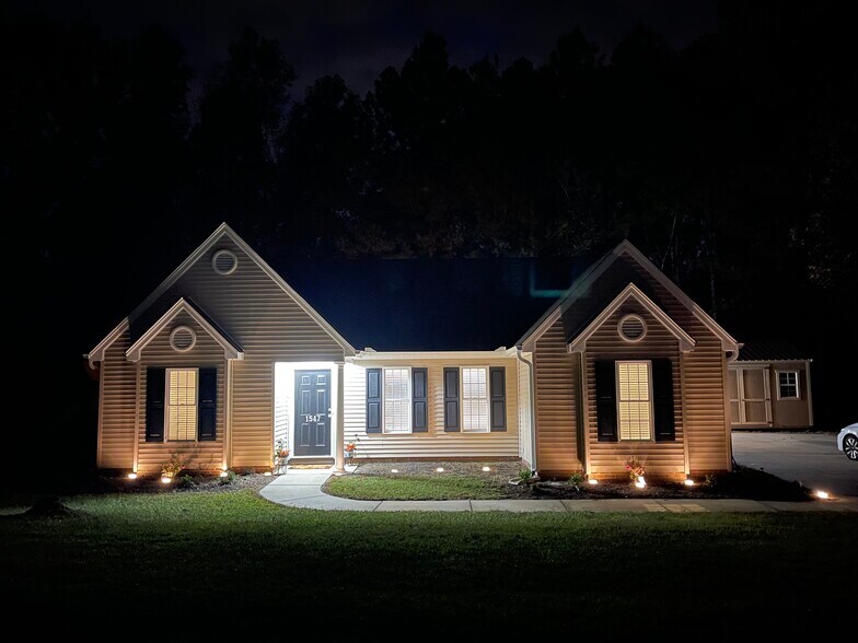 Building Photo - 1547 Cedar Rock Church Rd