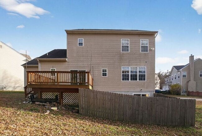 Building Photo - 47106 Green Leaf Ct