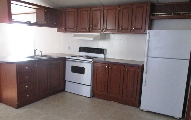 Building Photo - 133 Cypress Ln