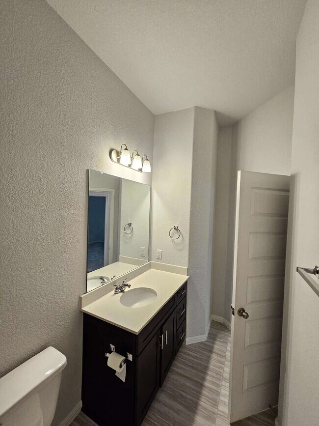 Building Photo - Gorgeous First Time Rental, 4 bed, 3 full bath with flex room which could be used as a 5th bedroo...