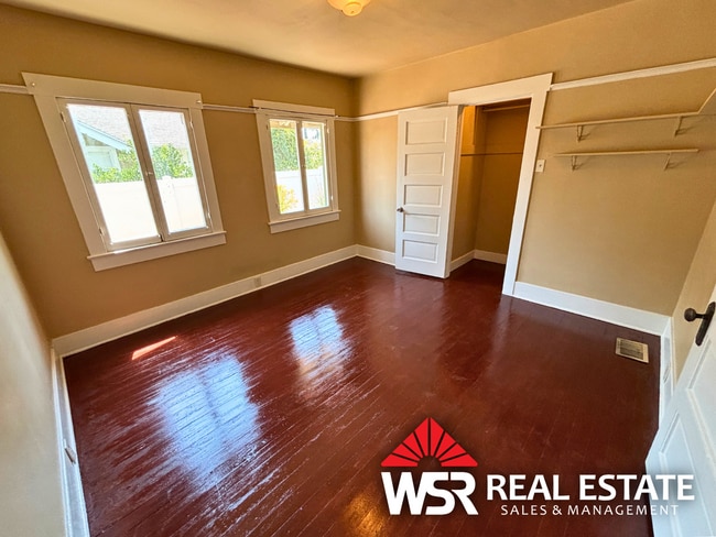 Building Photo - Prime Riverside Location in Wood Streets A...