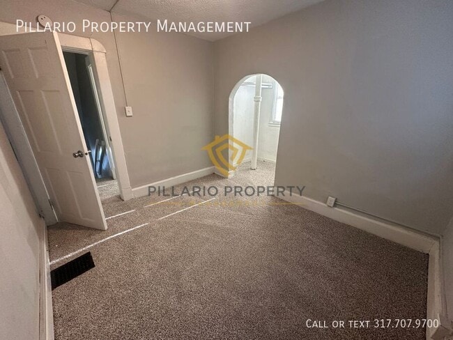 Building Photo - 2943 Highland Pl