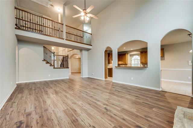 Building Photo - 1213 Vistawood Dr