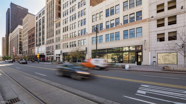 Building Photo - 1247 Woodward Ave