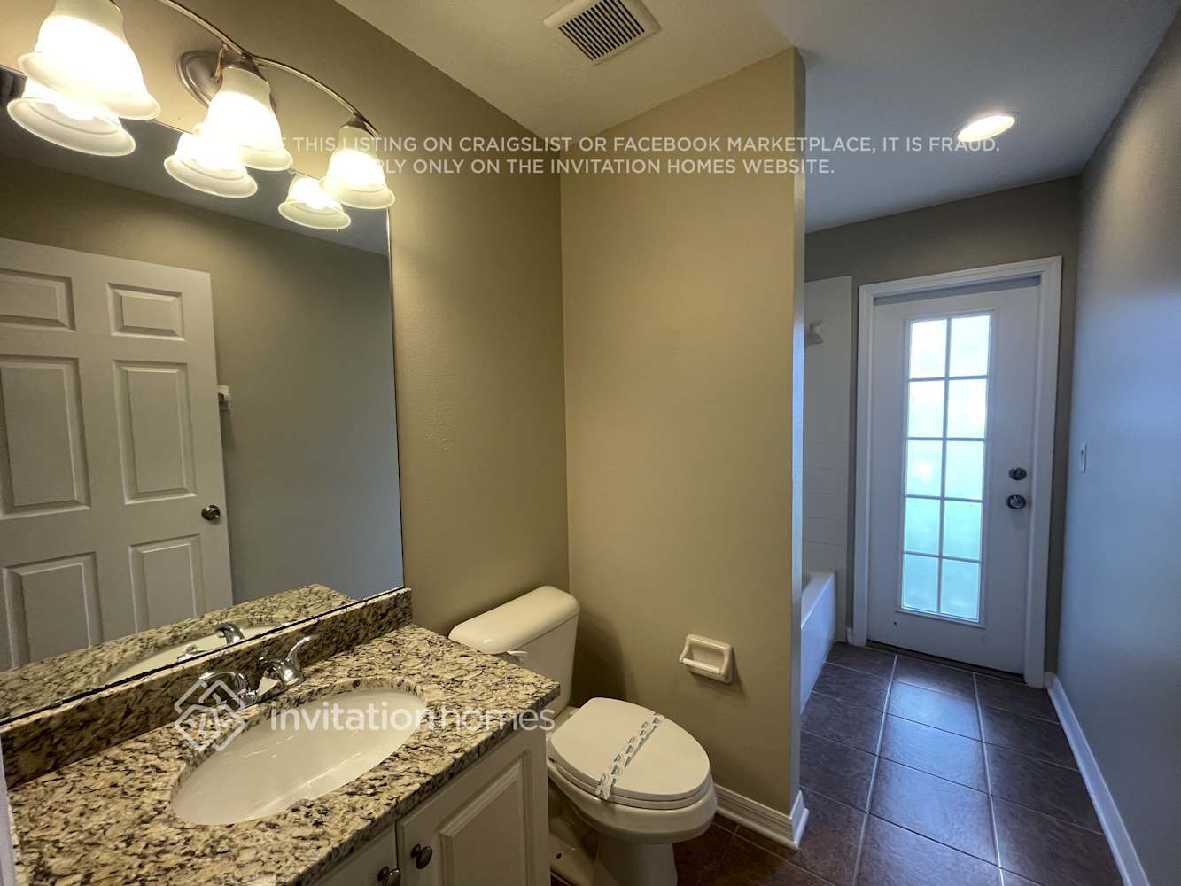 Building Photo - 13616 Artesa Bell Dr