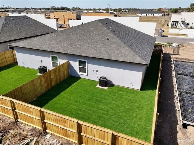 Building Photo - 2705 Bald Cypress Dr