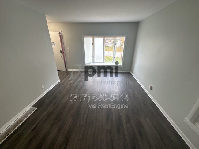 Building Photo - 7056 Caroline Ave