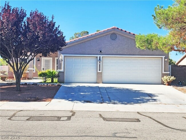 Building Photo - 5945 Badlands Ln