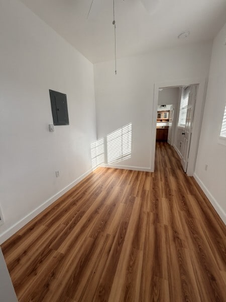 Building Photo - 13330 Clairmont Way