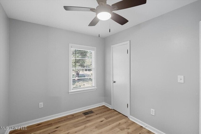 Building Photo - 324 Court St