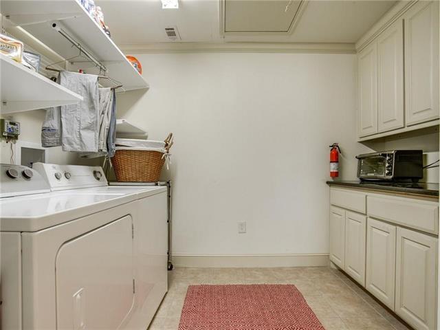 Building Photo - 5018 Wenonah Dr