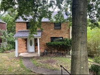 Building Photo - 10318 Lindberg Ave