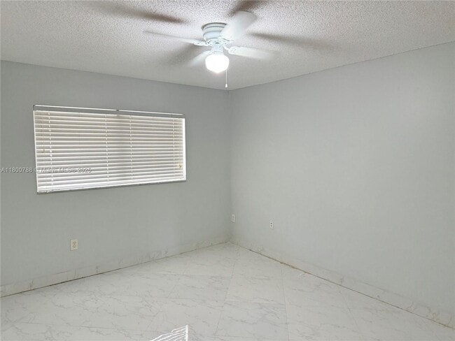 Building Photo - 8208 SW 81st Pl
