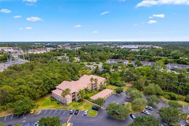 Building Photo - 3673 NW Adriatic Ln