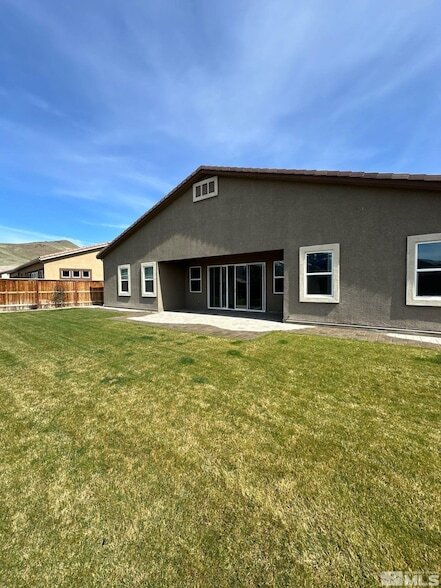 Building Photo - 8370 Simsbury Dr