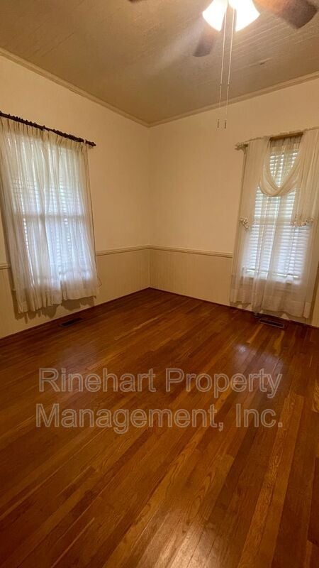 Building Photo - 140 Ebenezer Ave