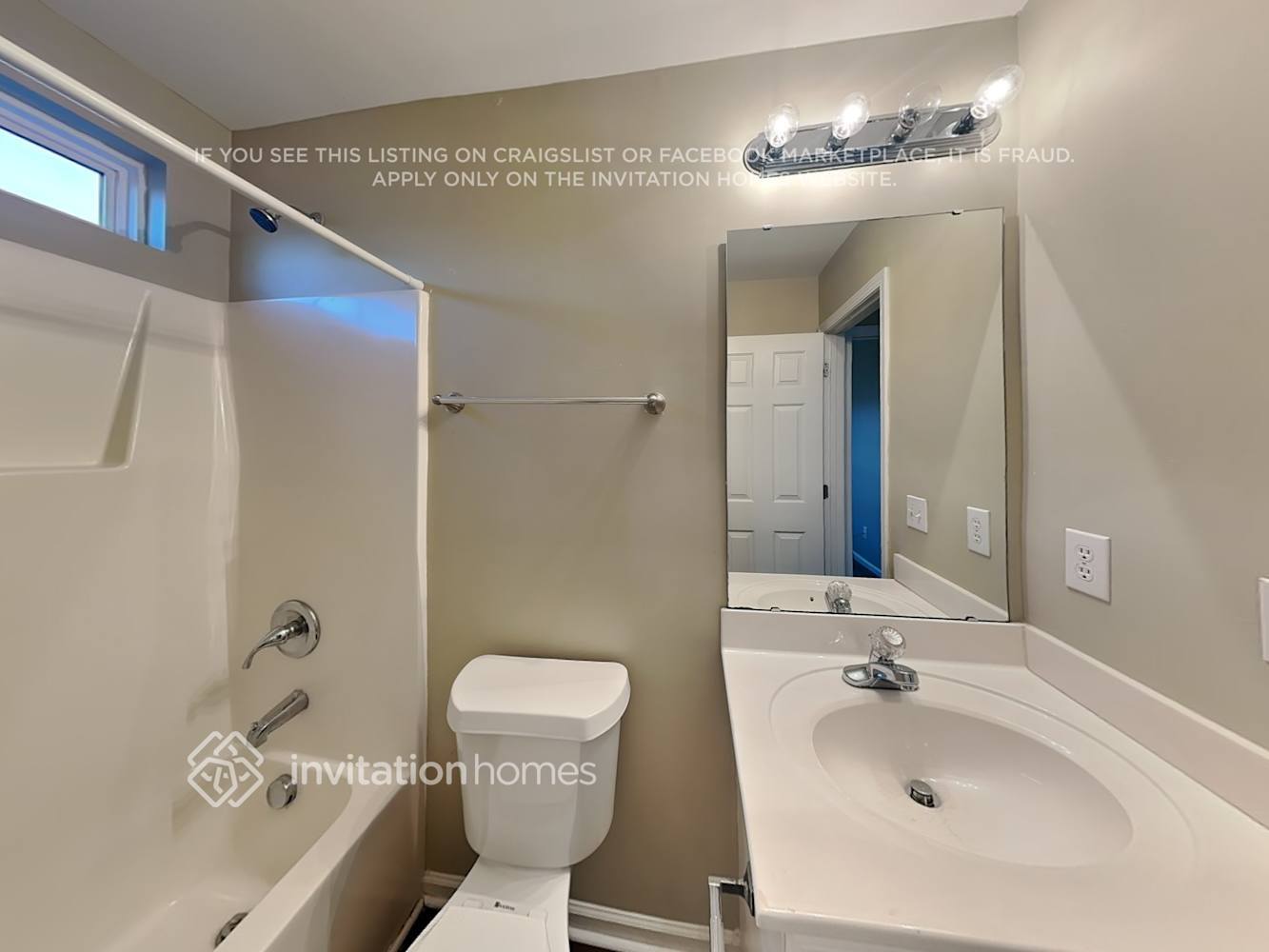 Building Photo - 1305 Heritage Manor Dr