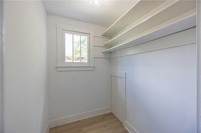 Building Photo - 2020 Frankella Ave