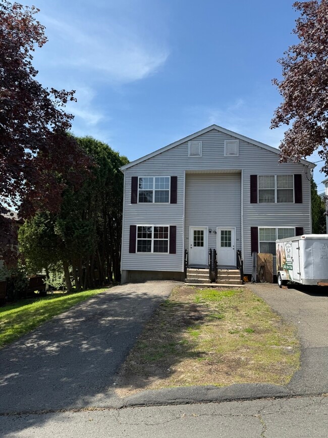 Primary Photo - 4 Trumbull St