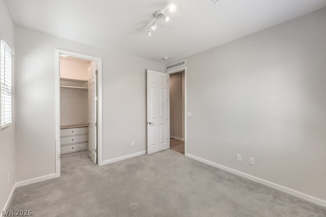 Building Photo - 12392 Aster Hills Ave