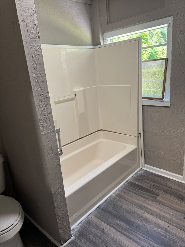 Building Photo - 1 bed 1 bath apartment Dublin