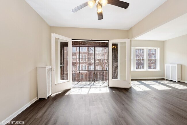 Building Photo - 1408 W Jonquil Terrace