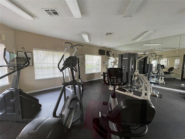 Building Photo - 4367 Thornbriar Ln