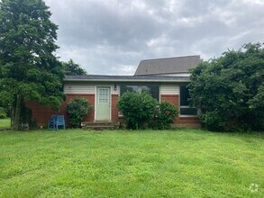 Building Photo - Great 3 Bed 1 Bath Home in South Nashville!