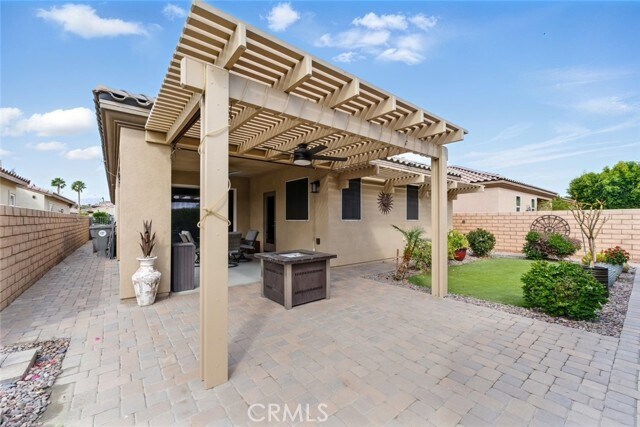 Building Photo - 49880 Bates Dr
