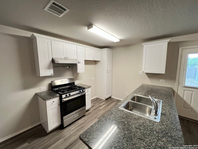 Building Photo - 5926 Gael Elm