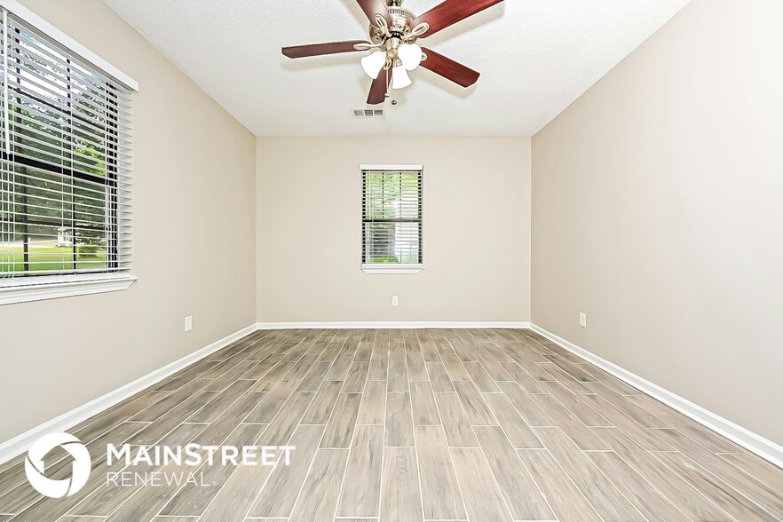 Building Photo - 2877 Old S Dr