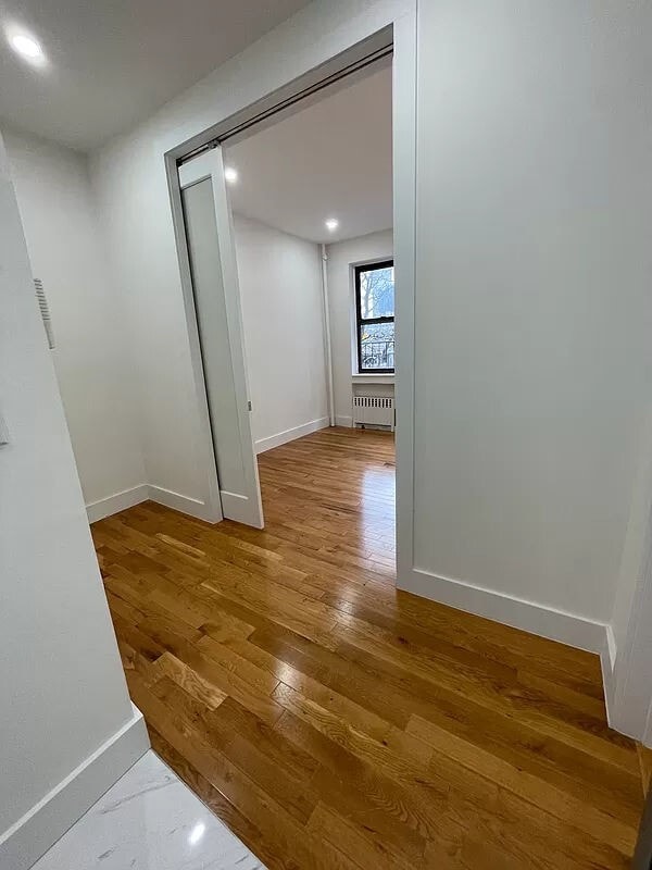 Building Photo - 570 Ninth Avenue