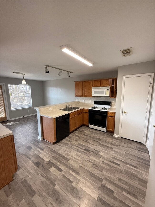 Building Photo - 18359 Westlock St