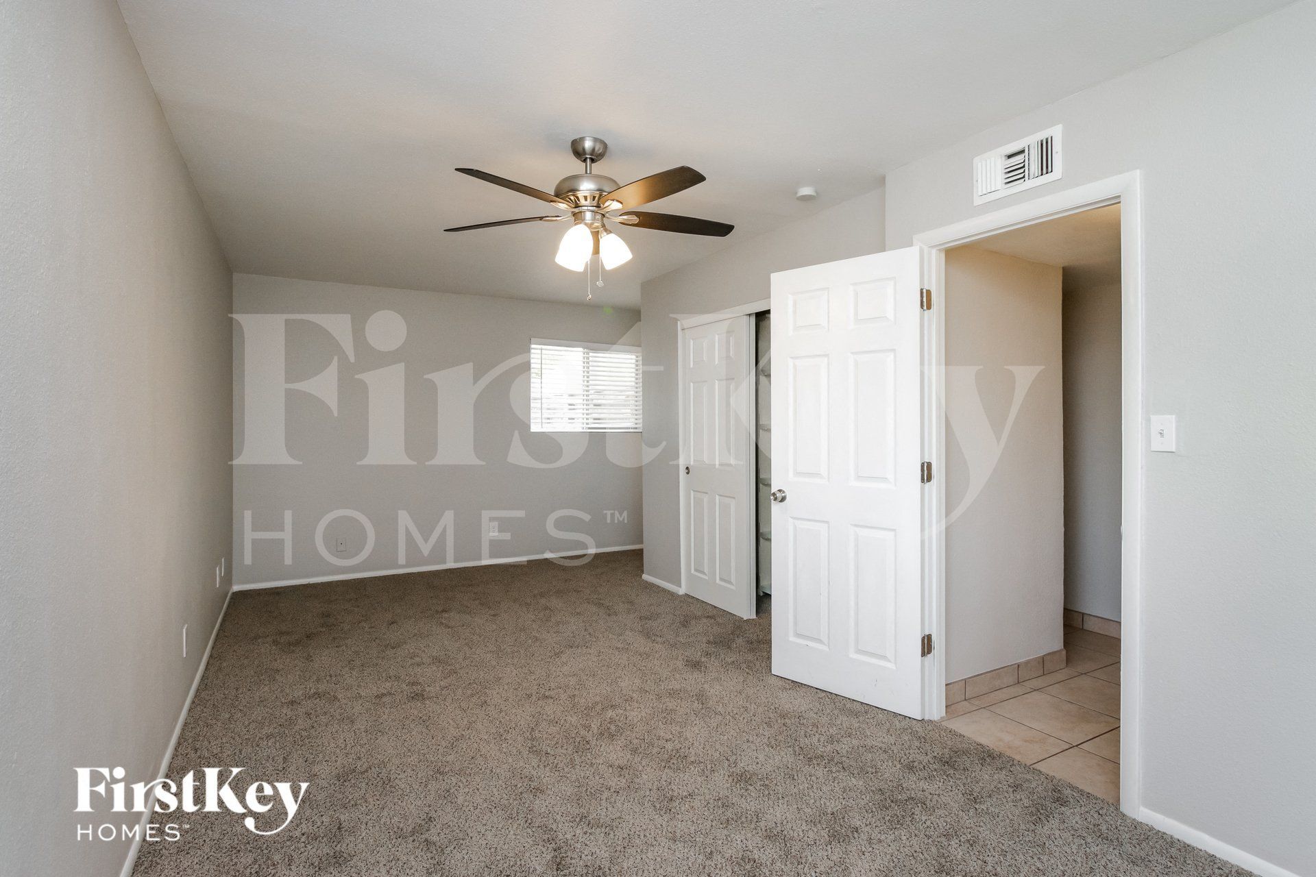 Building Photo - 14623 N 32nd Pl