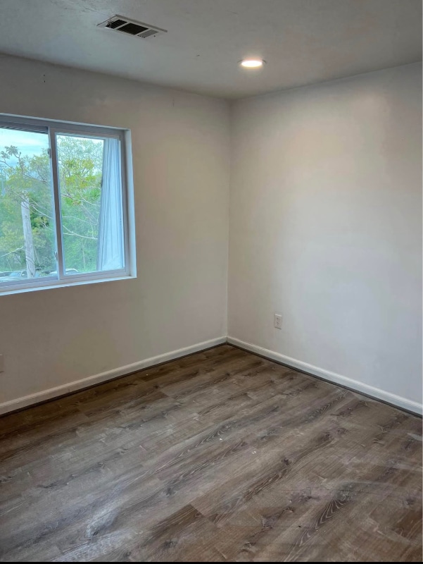 Building Photo - 4 Park Ave Pl