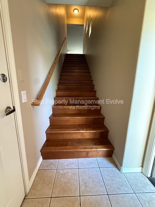 Building Photo - 20660 N 40th St