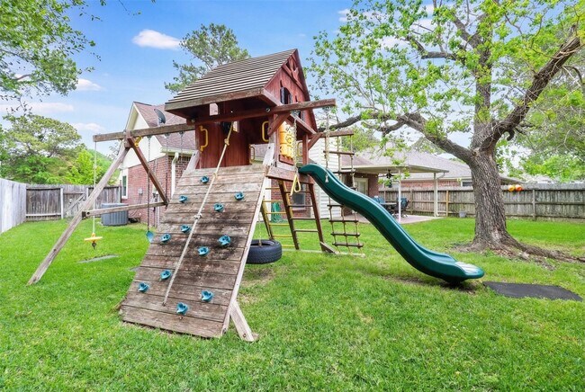 Building Photo - 3223 Autumn Bridge Ln