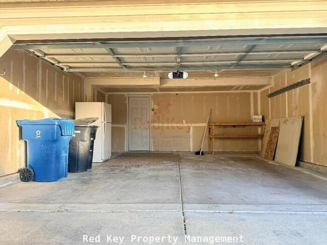 Building Photo - 177 Crystal Bay Dr