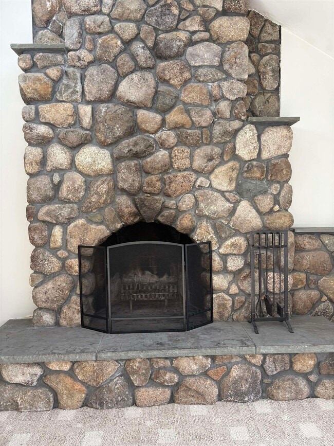 Building Photo - 290 Glen Ledge Rd