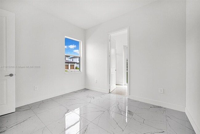 Building Photo - 12228 SW 43rd St
