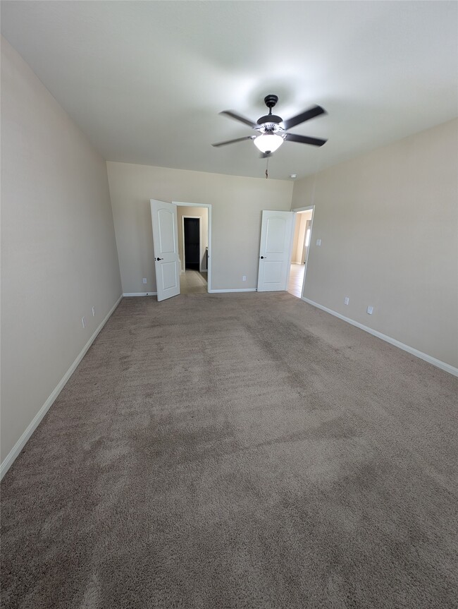 Building Photo - 21210 Echo Manor Dr