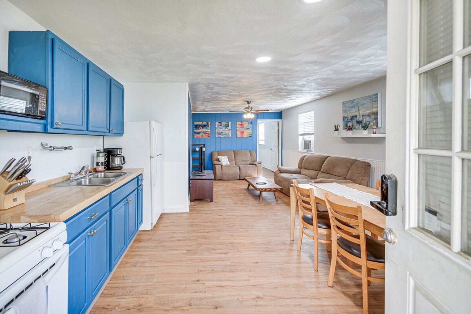 Building Photo - 9666 Rallston St